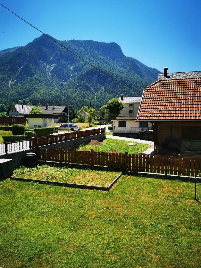 Apartmaji Tomsic Mojstrana Exterior foto