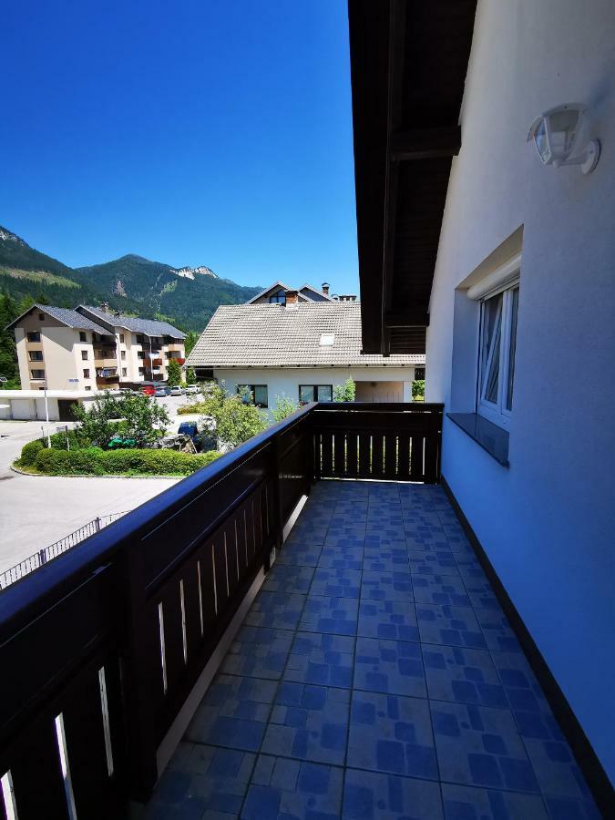 Apartmaji Tomsic Mojstrana Exterior foto